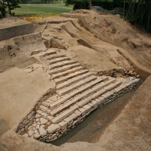 現れた築庭当時初の岡山後楽園 －古代吉備文化財センター－